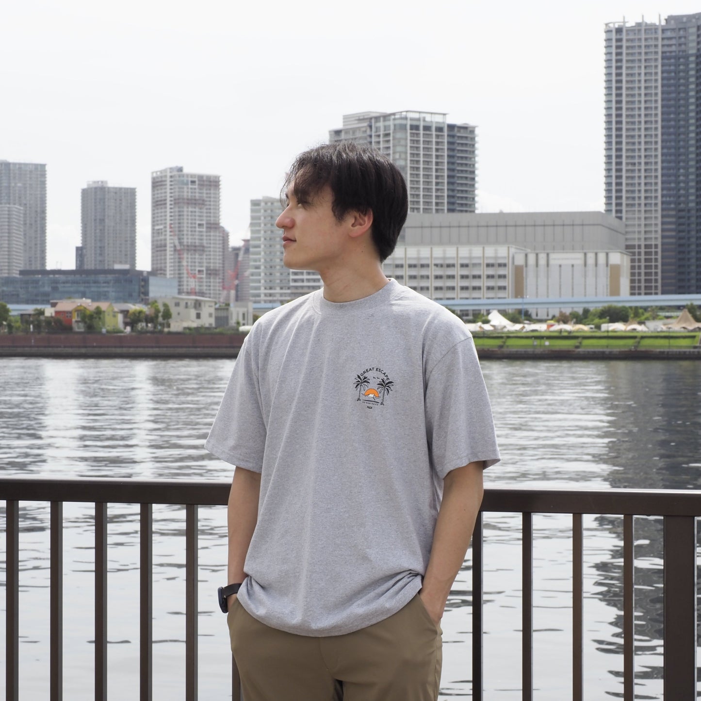 PADI x Pure Waste オーバーサイズTシャツ(Great Escape)