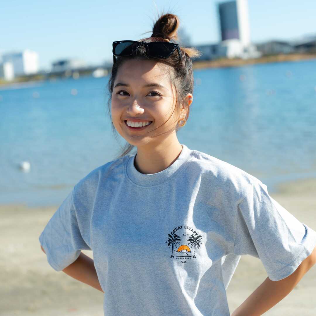 PADI x Pure Waste オーバーサイズTシャツ(Great Escape)