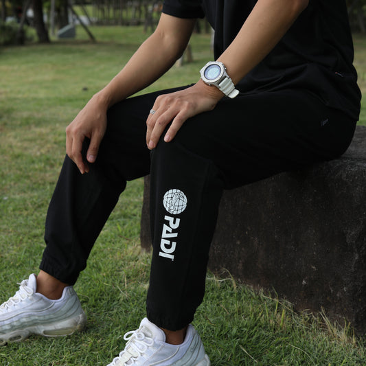 PADI x Pure Waste 스웨트 (만타)