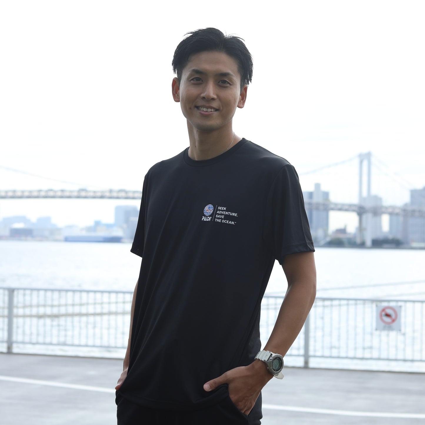 PADIタグラインTシャツ