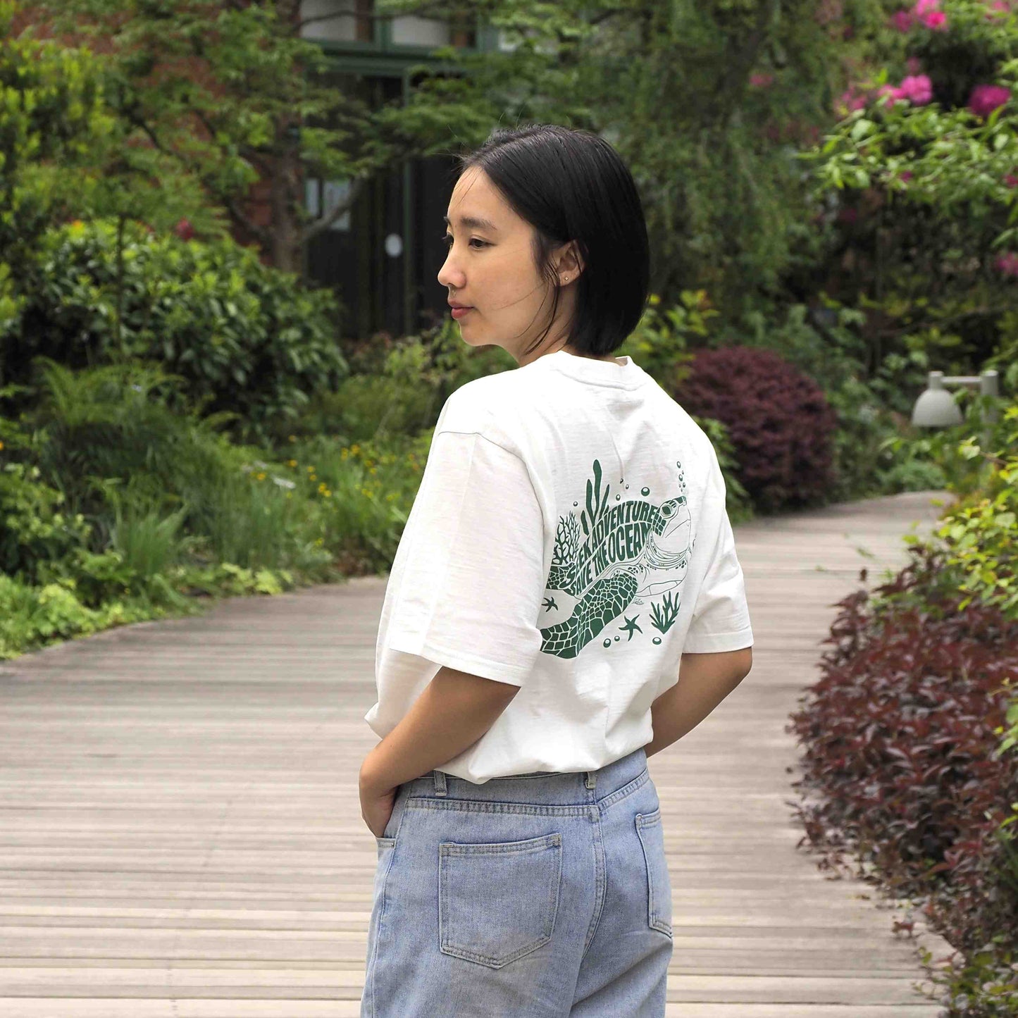 PADI x YURIE 廃漁網リサイクルTシャツ（ウミガメ）